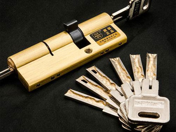 石嘴山24小时上门开锁公司