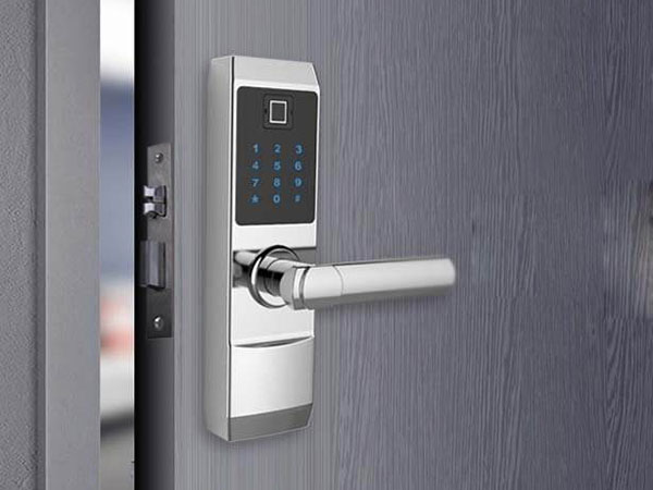 石嘴山24小时上门开锁公司